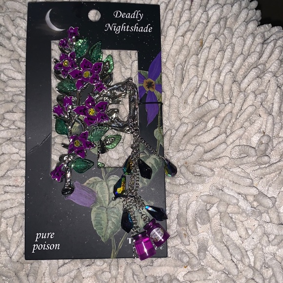 Thorn&Fable Accessories - Thorn&Fable deadly nightshade hair clip